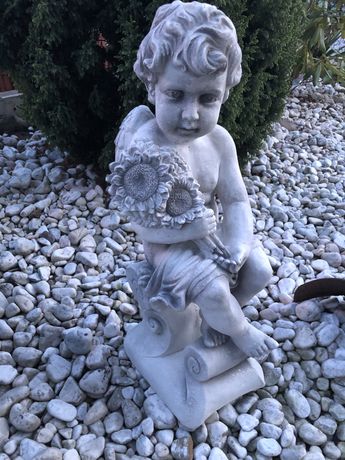 Figura ogrodowa aniołek 58cm