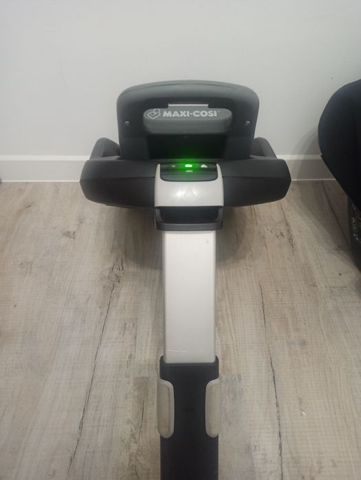 Fotelik Maxi Cosi z baza isofix