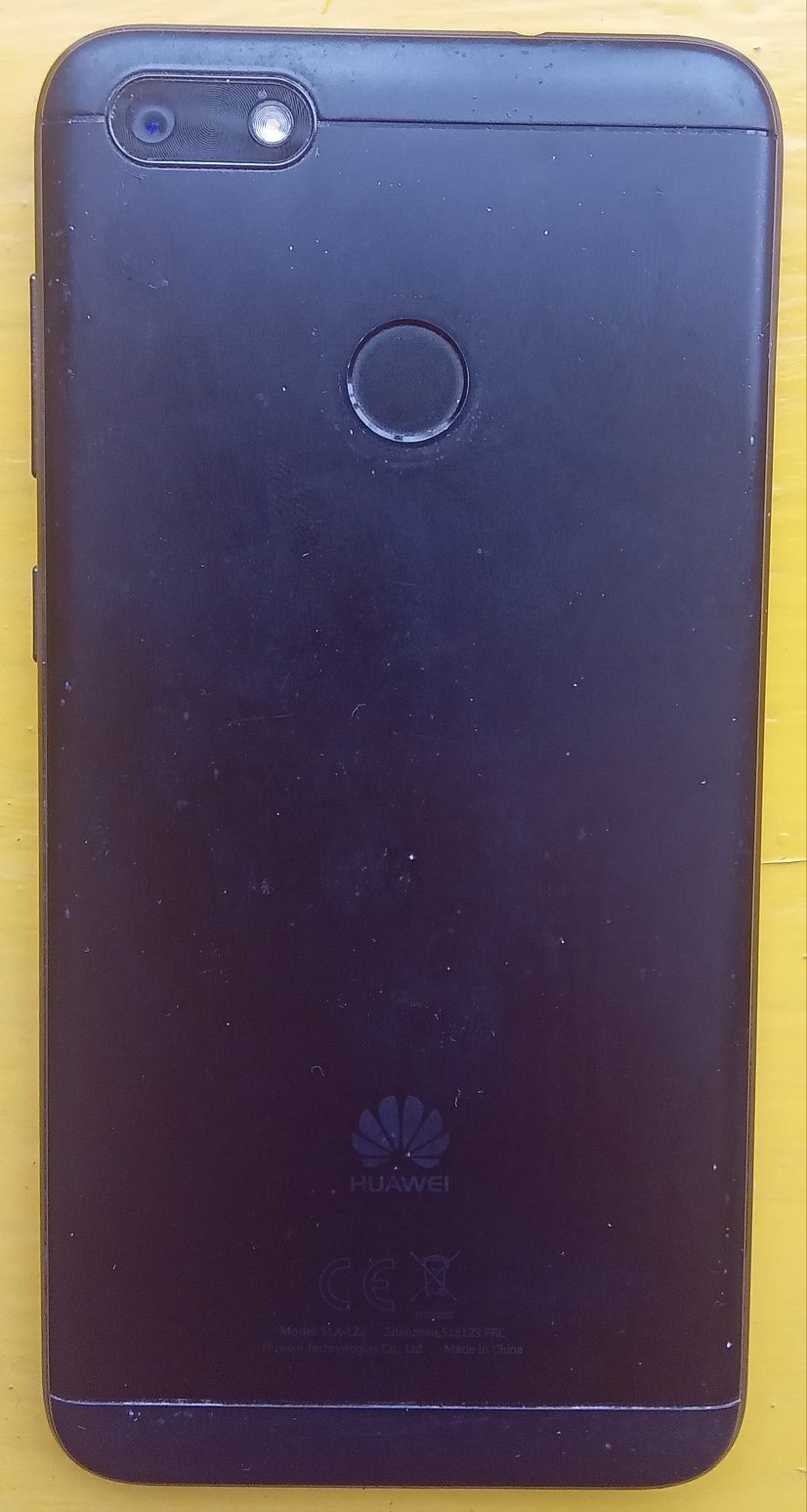 Телефон Huawei sla-l 22