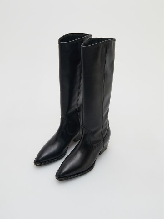 Нові жіночі шкіряні чоботи