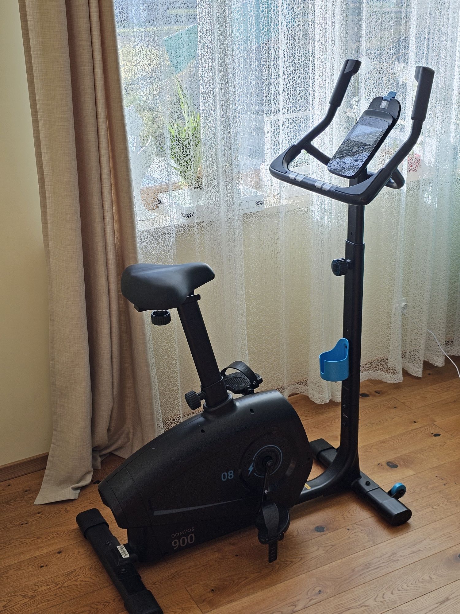 Rower stacjonarny Decathlon Domyos 900 samozasilający