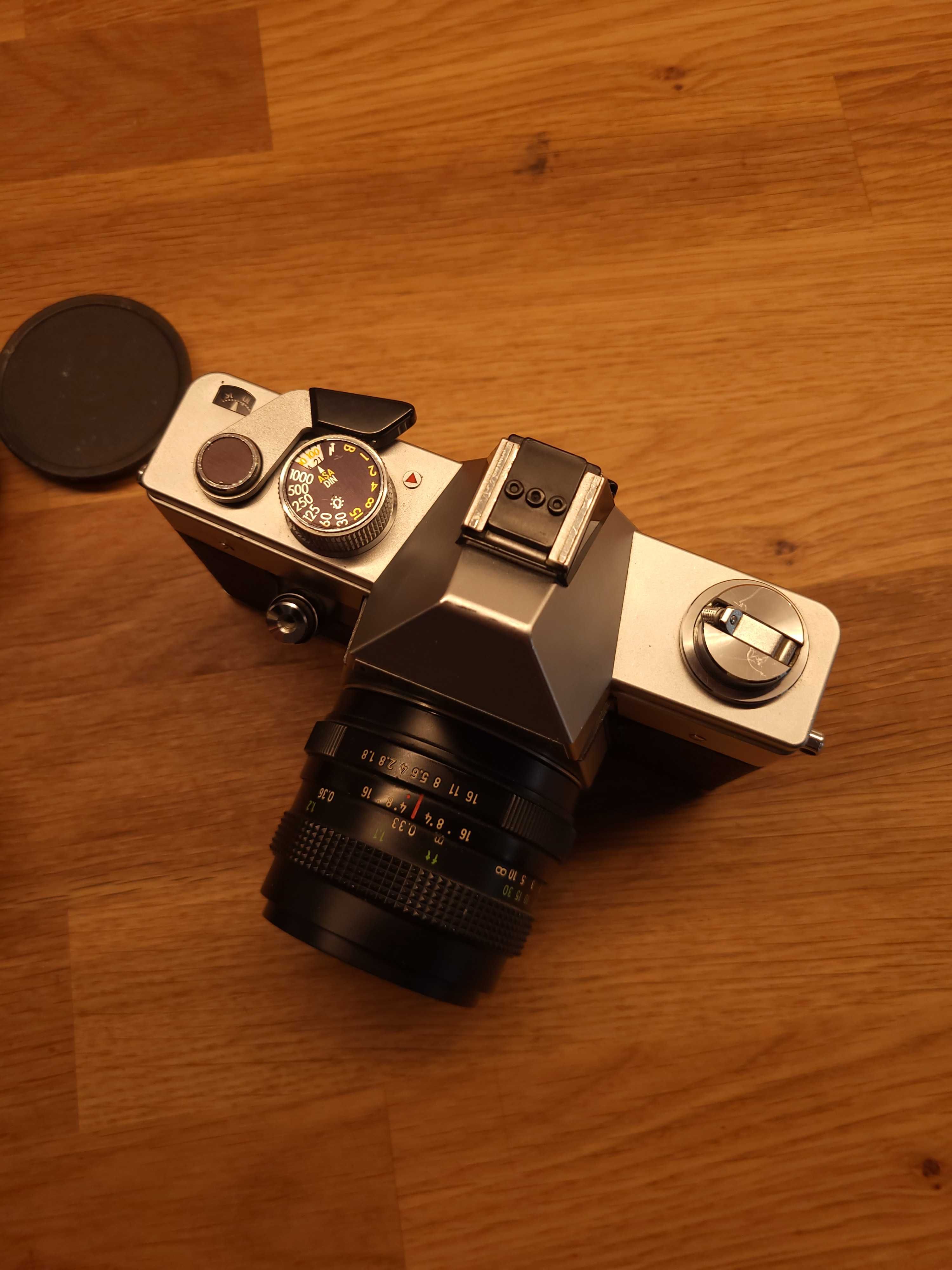 Lustrzanka analogowa Praktica L2 + Pentacon 1.8 + telekonwerter M42