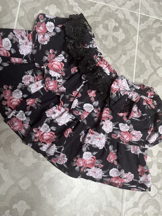 Sporniczka falbanki Taniko tozmiar 116/122