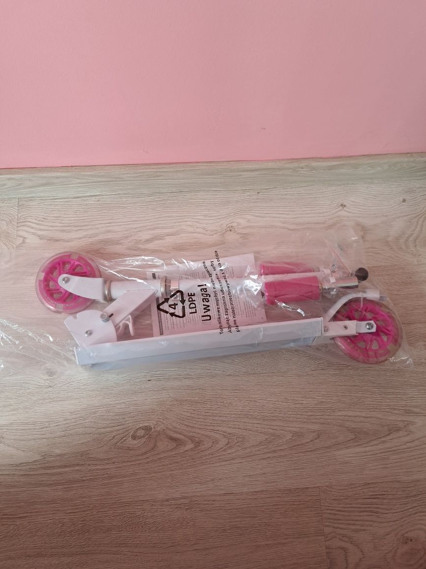 Hulajnoga dla dziewczynki NOWA różowa dla dziecka playground LED