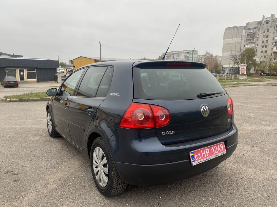 Фольксваген Гольф 5