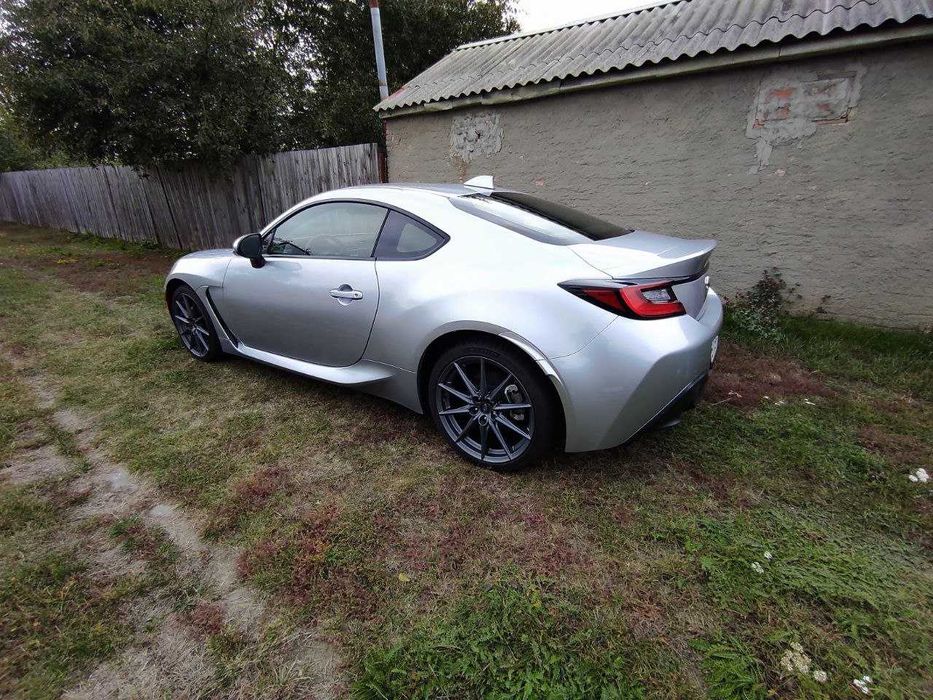 SUBARU BRZ СУБАРУ БРЗ 11/22 г.в. проб. 2764км. Сост. нового авто.