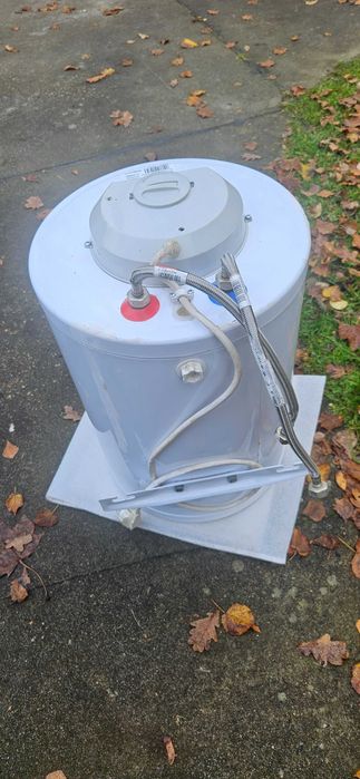 Bojler elektryczny 30 l