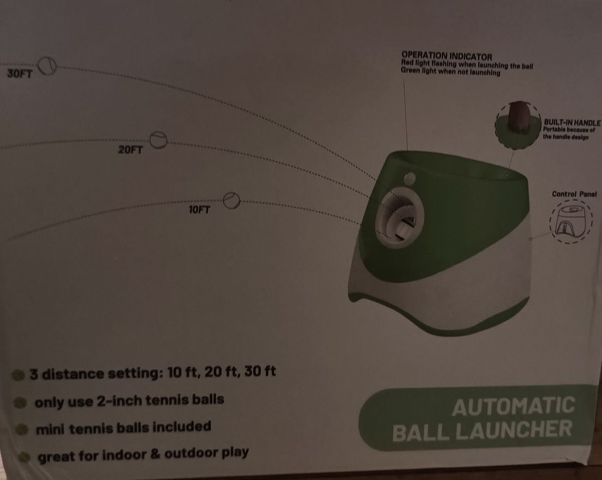Automatyczna wyrzutnia piłek dla psa
