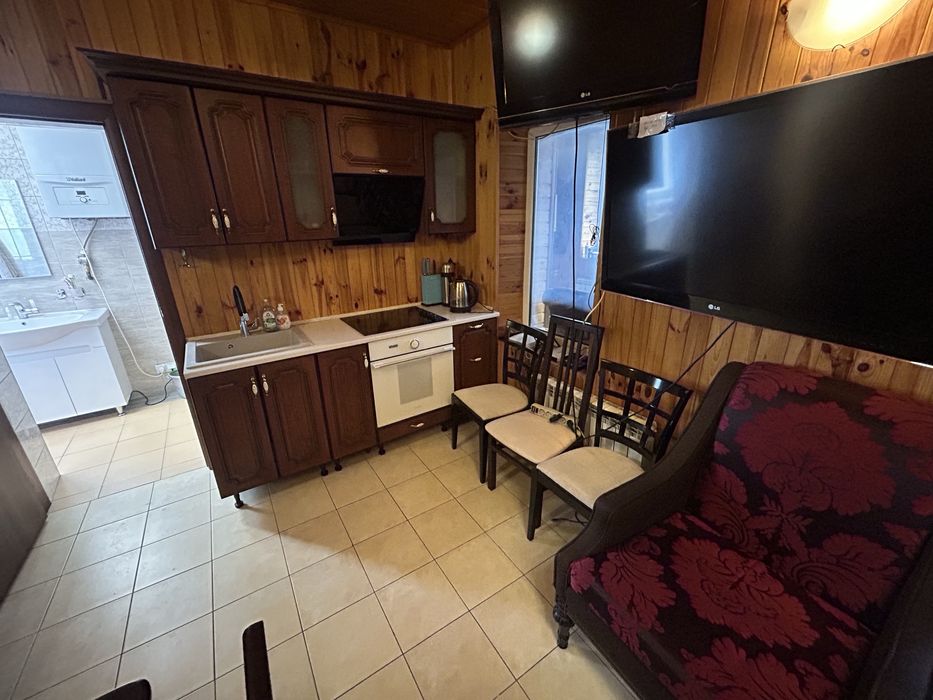 Оренда будинка 270м2 ,Дарницький Газовий генератор Осокорки