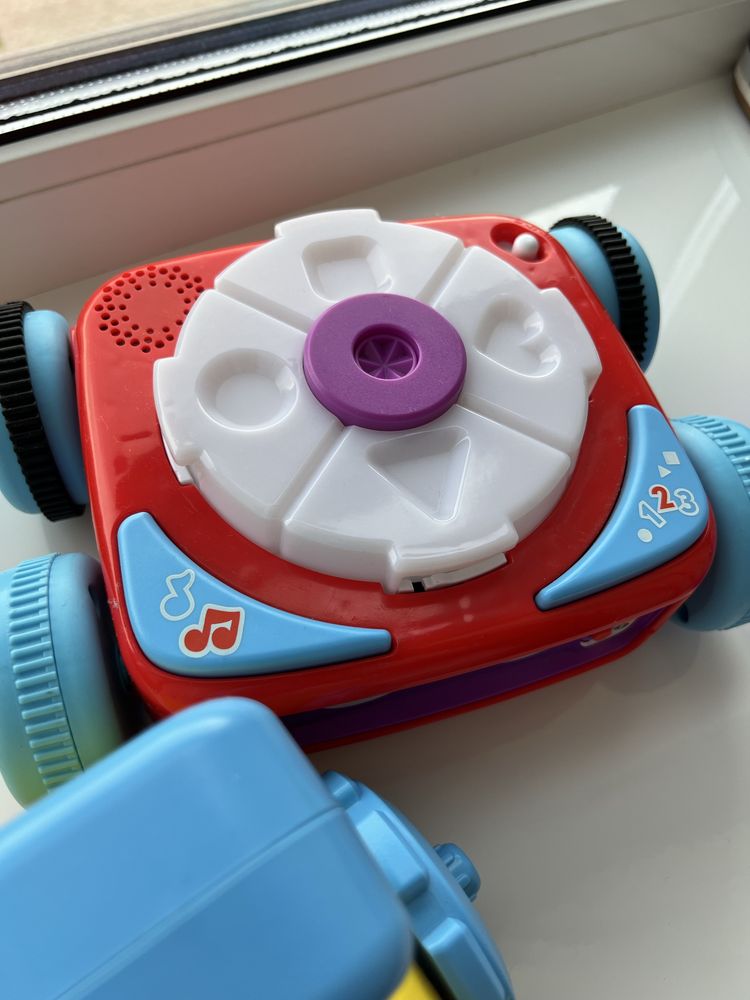 Робот Fisher Price