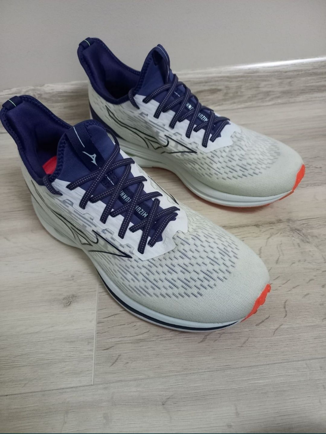 Кроссовки Mizuno Wave Rider Neo 2 Running White, 42.5. (27.5см )