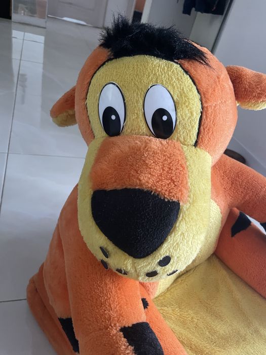 Rozkładany pluszowy fotel Tygrys