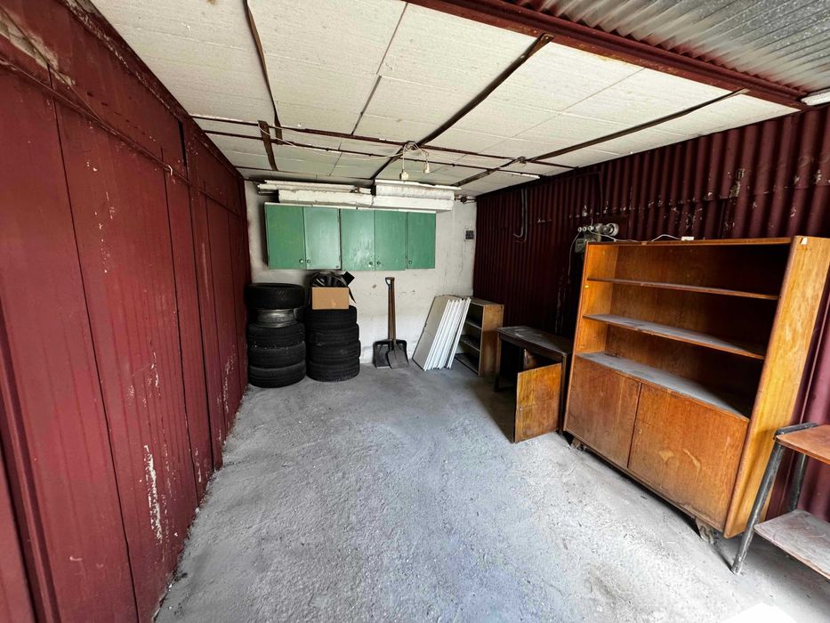 Sprzedam garaż na Bartodziejach, Spółdzielcze prawo własności