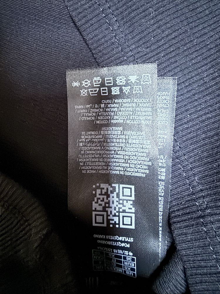 Guess czarna bokserka top damska koszulka