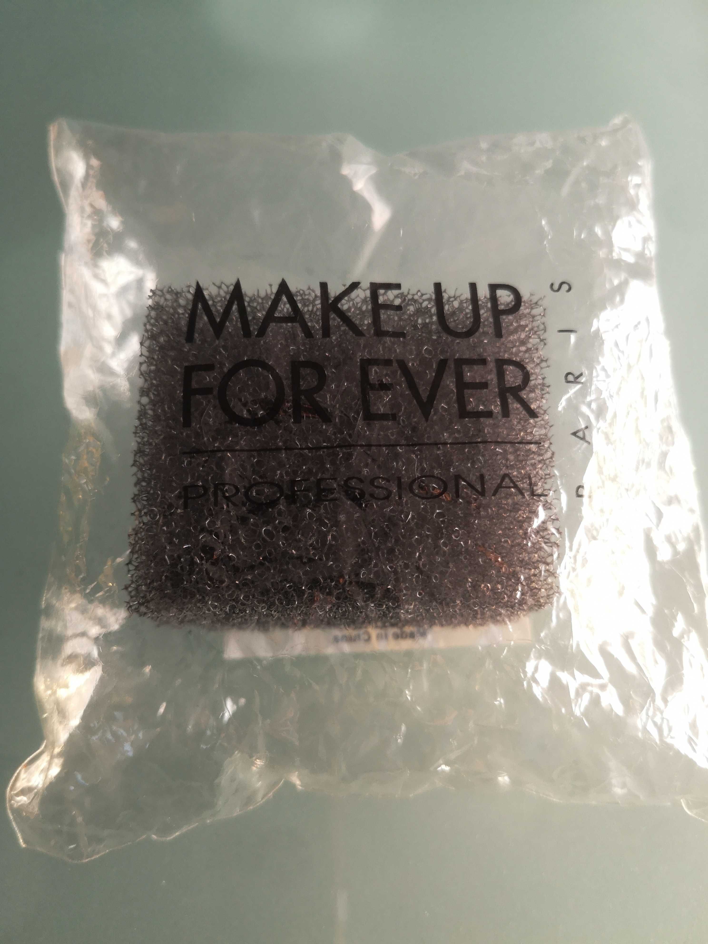 Make up For Ever esponja efeito de barba MUFE