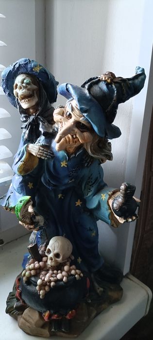 Продам статуэтка