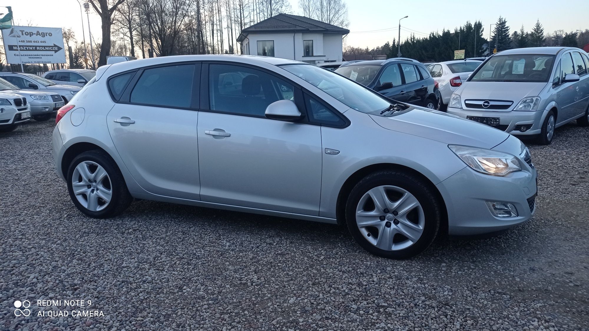 Opel Astra 1.4 Turbo 120KM, grzana kierownica, parktornik!