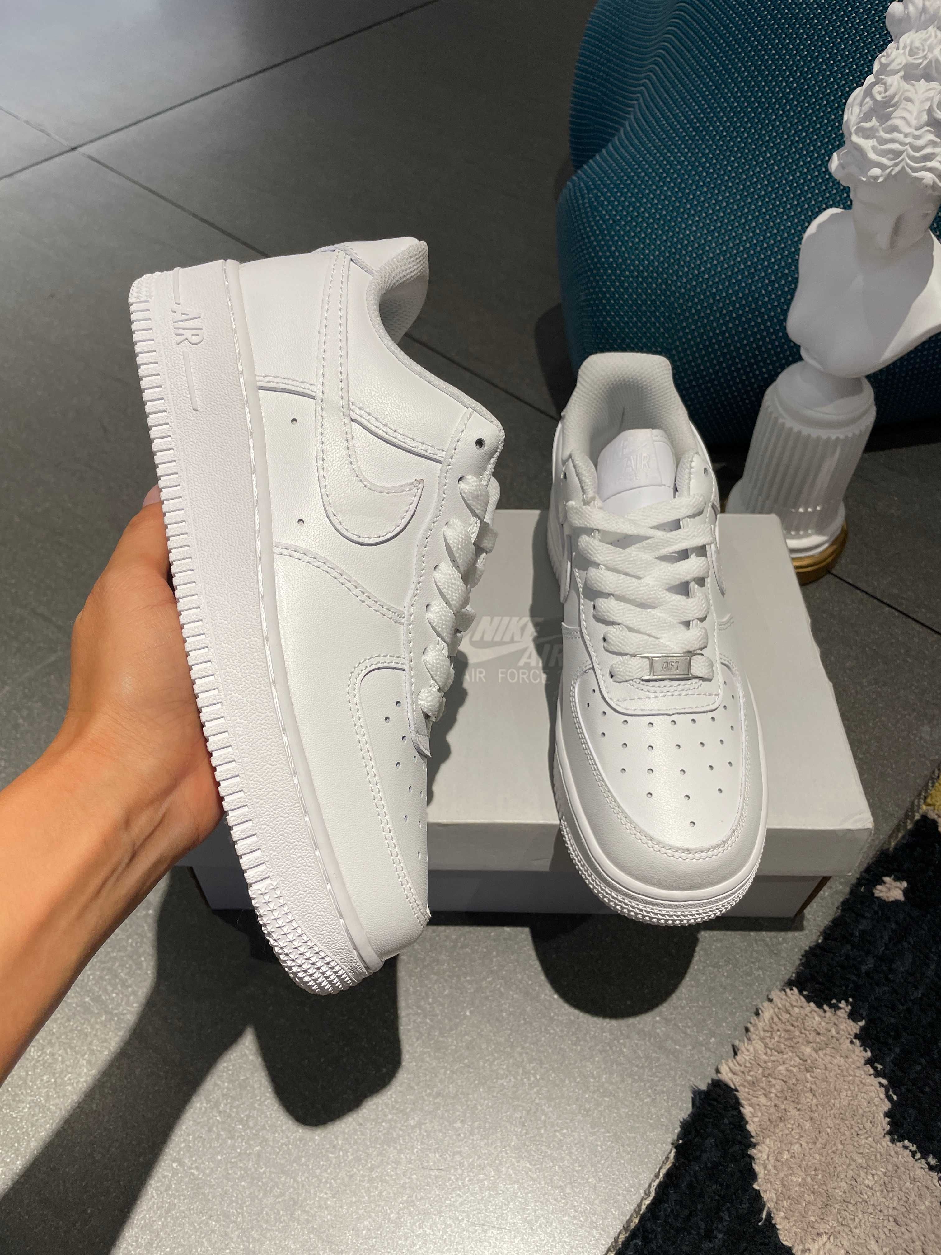 nowy Nike AirForce1Low White Trampki Moda R.38