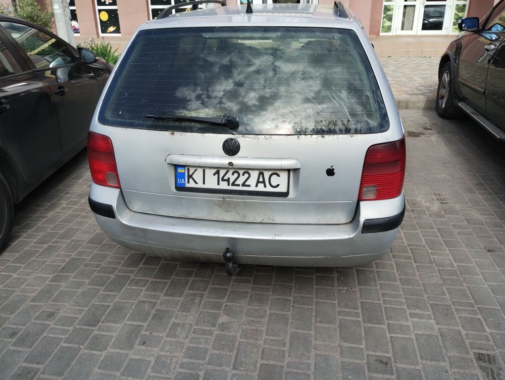 Пасат б5 універсал
