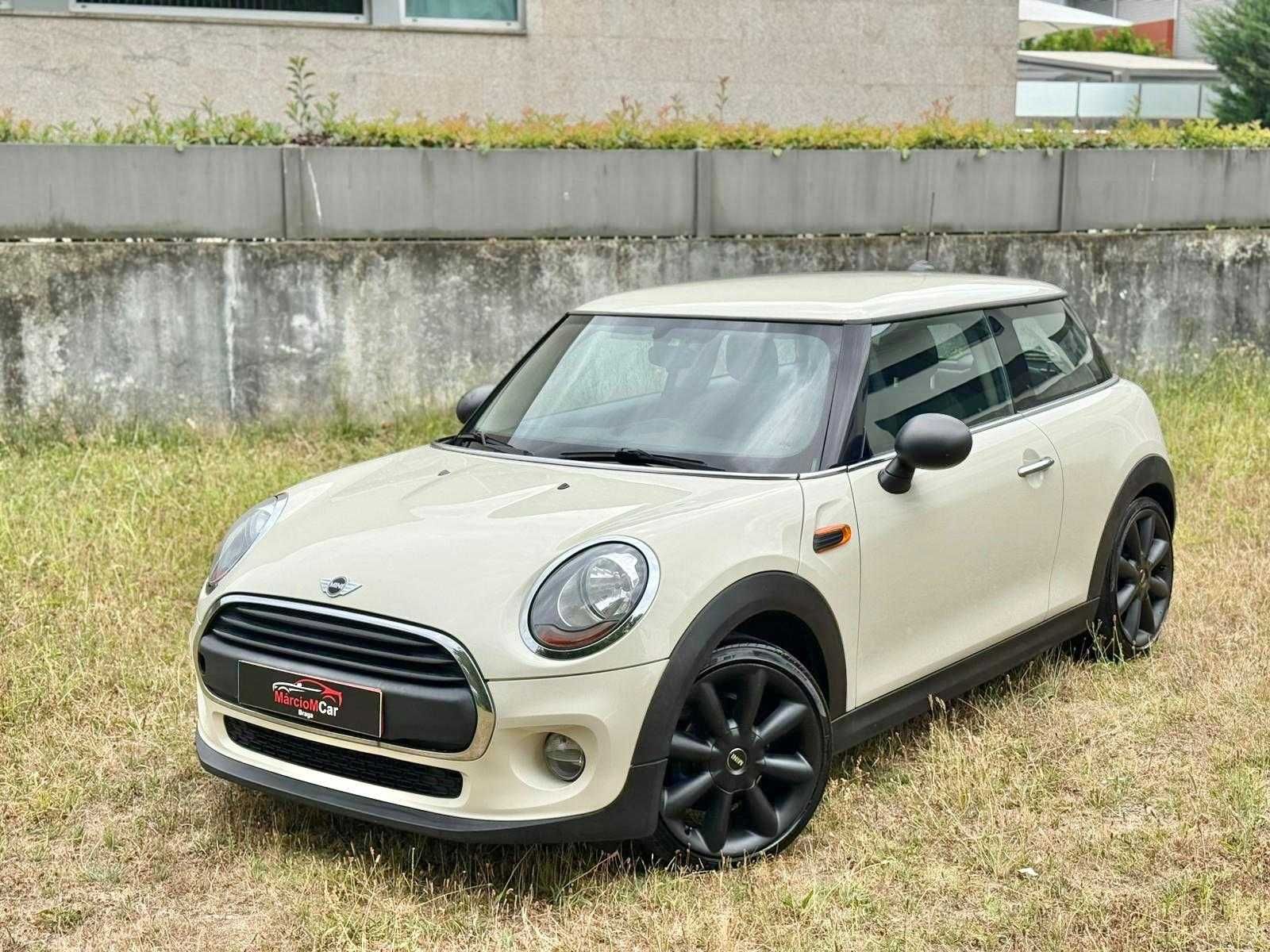 MINI COOPER BEGE