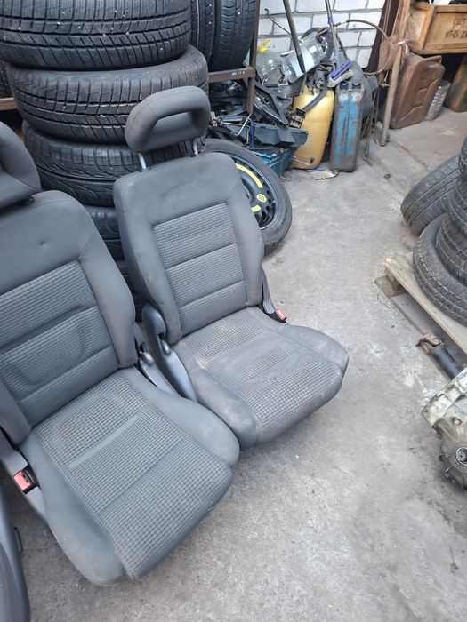 Сидіння Volkswagen Sharan. Задні. 4штуки.
