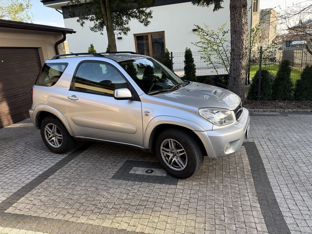 Toyota RAV4 II 3D 2.0 D4D 2004 Zadbana Warta Uwagi