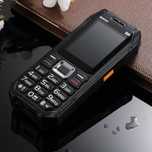 Мобільний телефон кнопковий на 4 SIM карти M6000 UNIWA