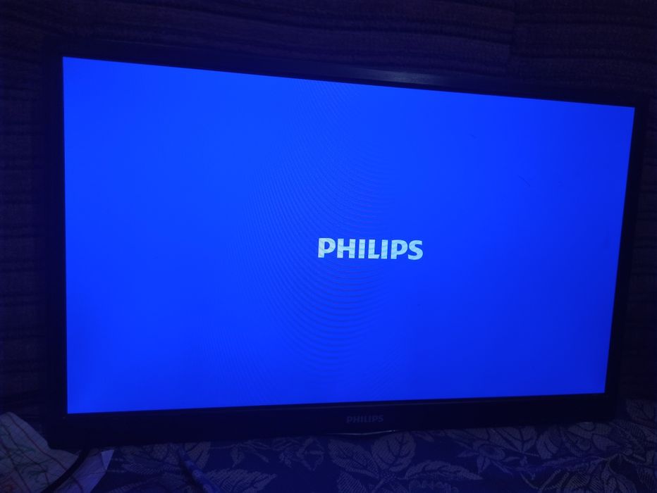 Монітор 24 дюйми Philips 243v5q