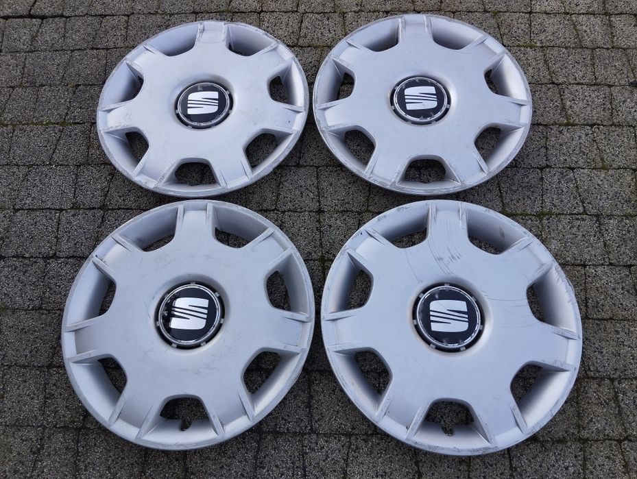 Kołpak Seat 14" 6H0-147F cena za sztukę