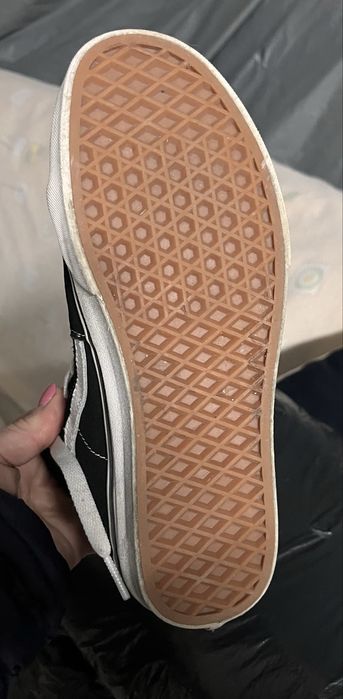 Vans praticamente novas