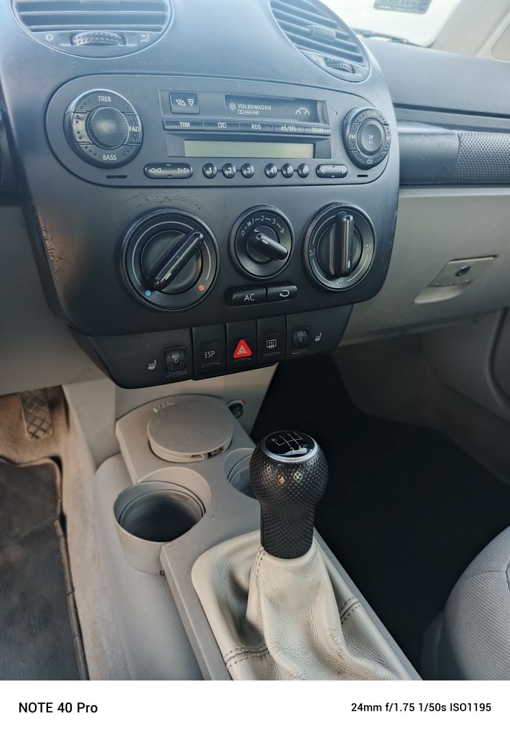 Volkswagen New Beetle 2.0 Benzyna