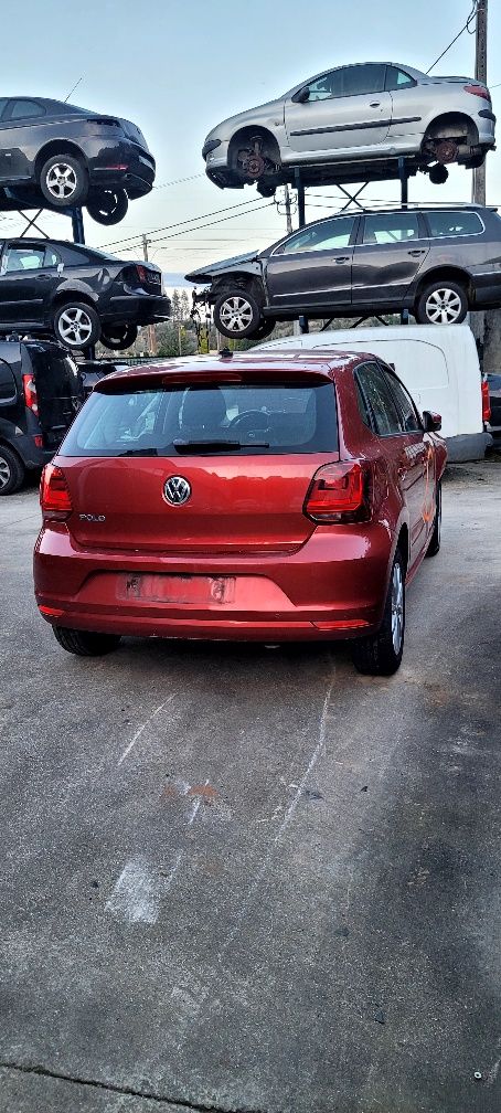 Volkswagen polo 1.0 tsi 2015