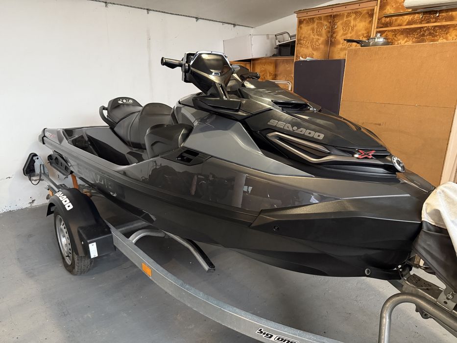 Skuter wodny BRP SeaDoo RXT X-RS 300