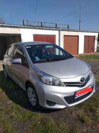 Toyota yaris 1.3  2012 salon polska godne uwagi