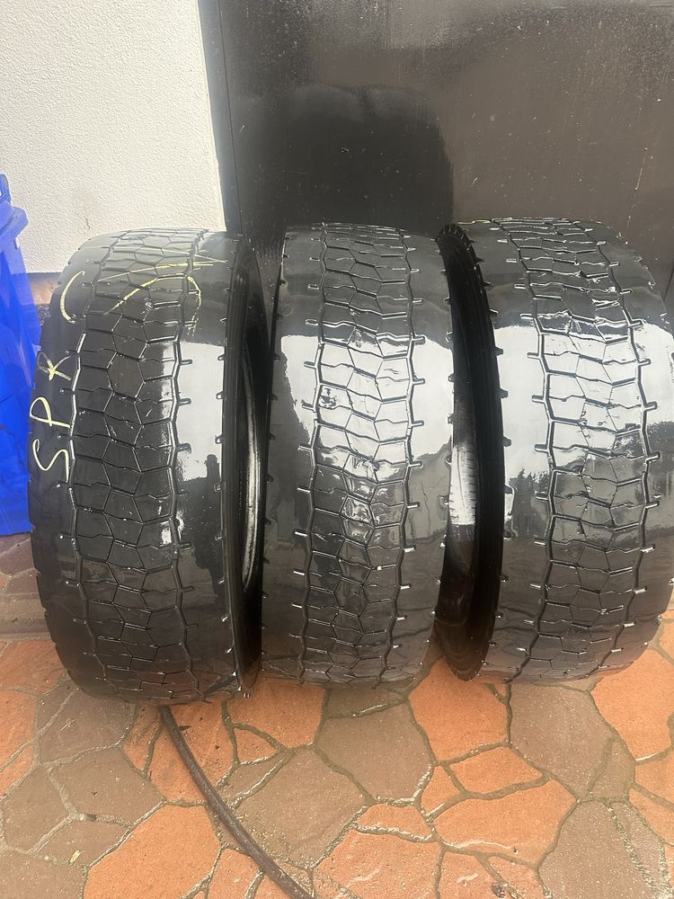 Шини 315/70 R22.5 Bridgestone Duravis R- Drive