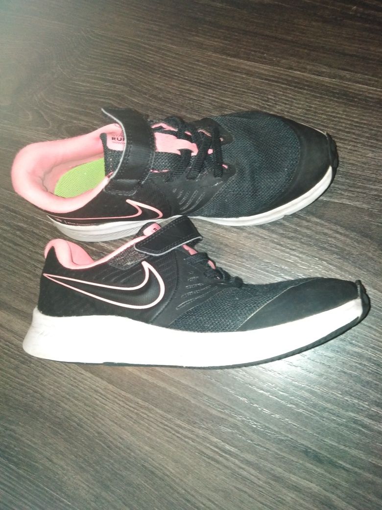 Adidasy nike 33,5cm