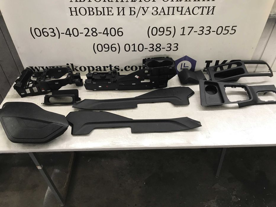 Накладка пластик салону RENAULT DUSTER ІІ дастер 2 запчастини розборка