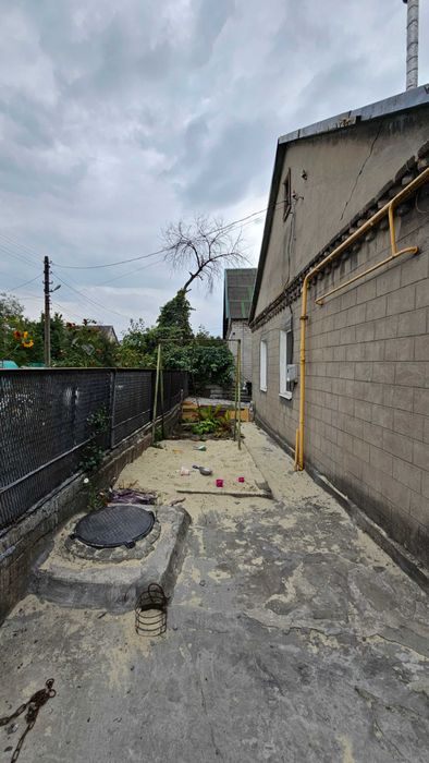 Продам Дом 4 комнаты участок 6 соток