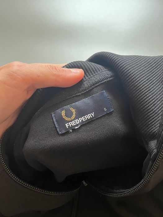 чоловіча олімпійка від FredPerry