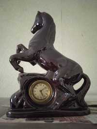 Настольные каминные часы "Лошадь" Lisheng Германия начало 19 века