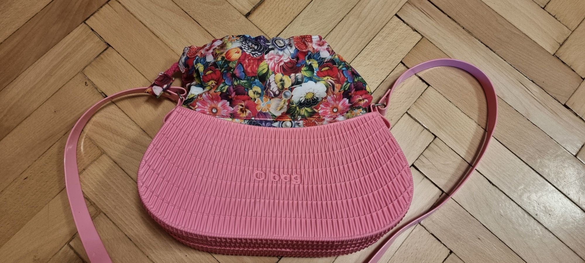 Torebka obag swing pink oryginał nowa bardzo ładna z pięknym kominem