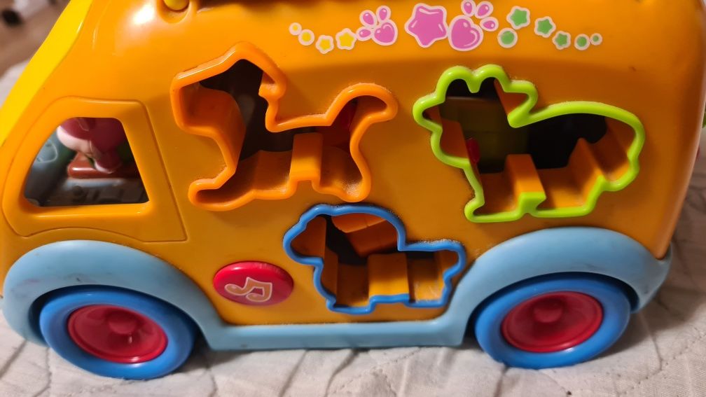 Детская игрушка Animal bus