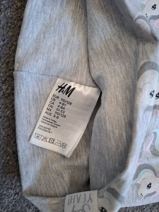 Czapka z jednorozcami HM