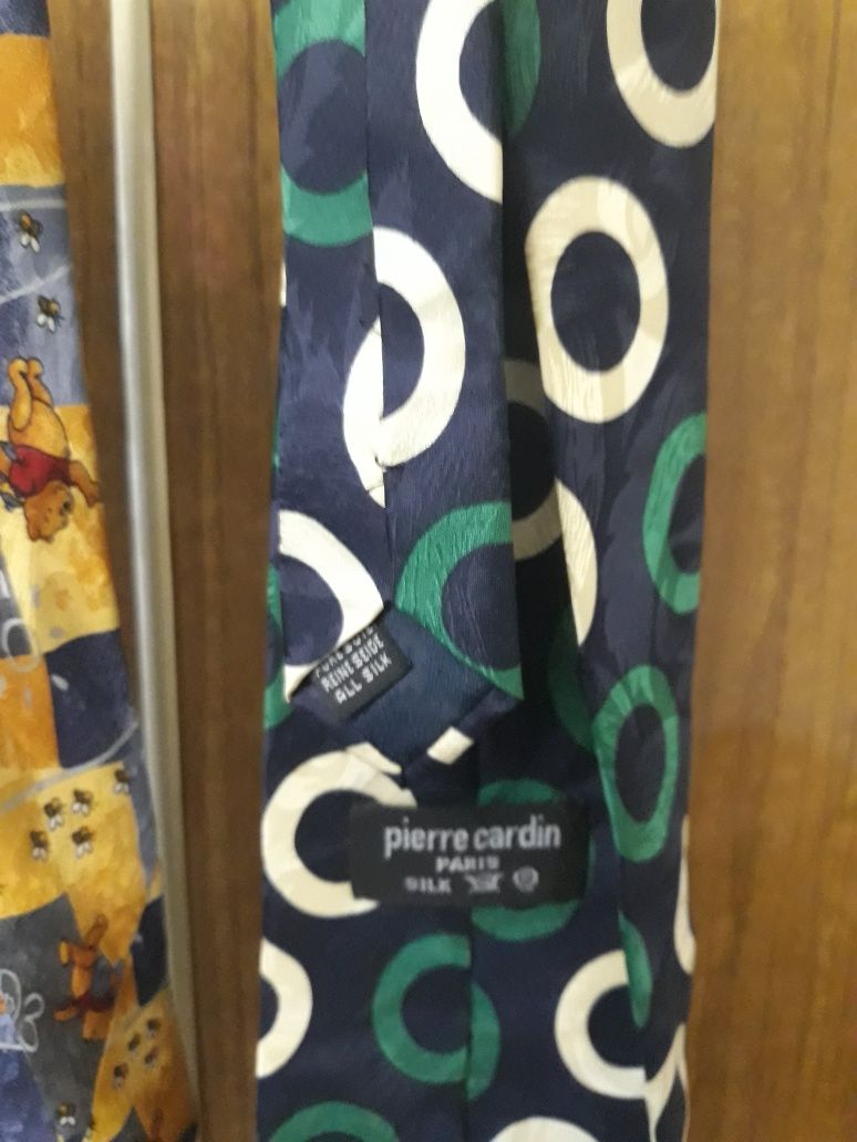 Галстук Pierre Cardin и Pooh Tia Rack
