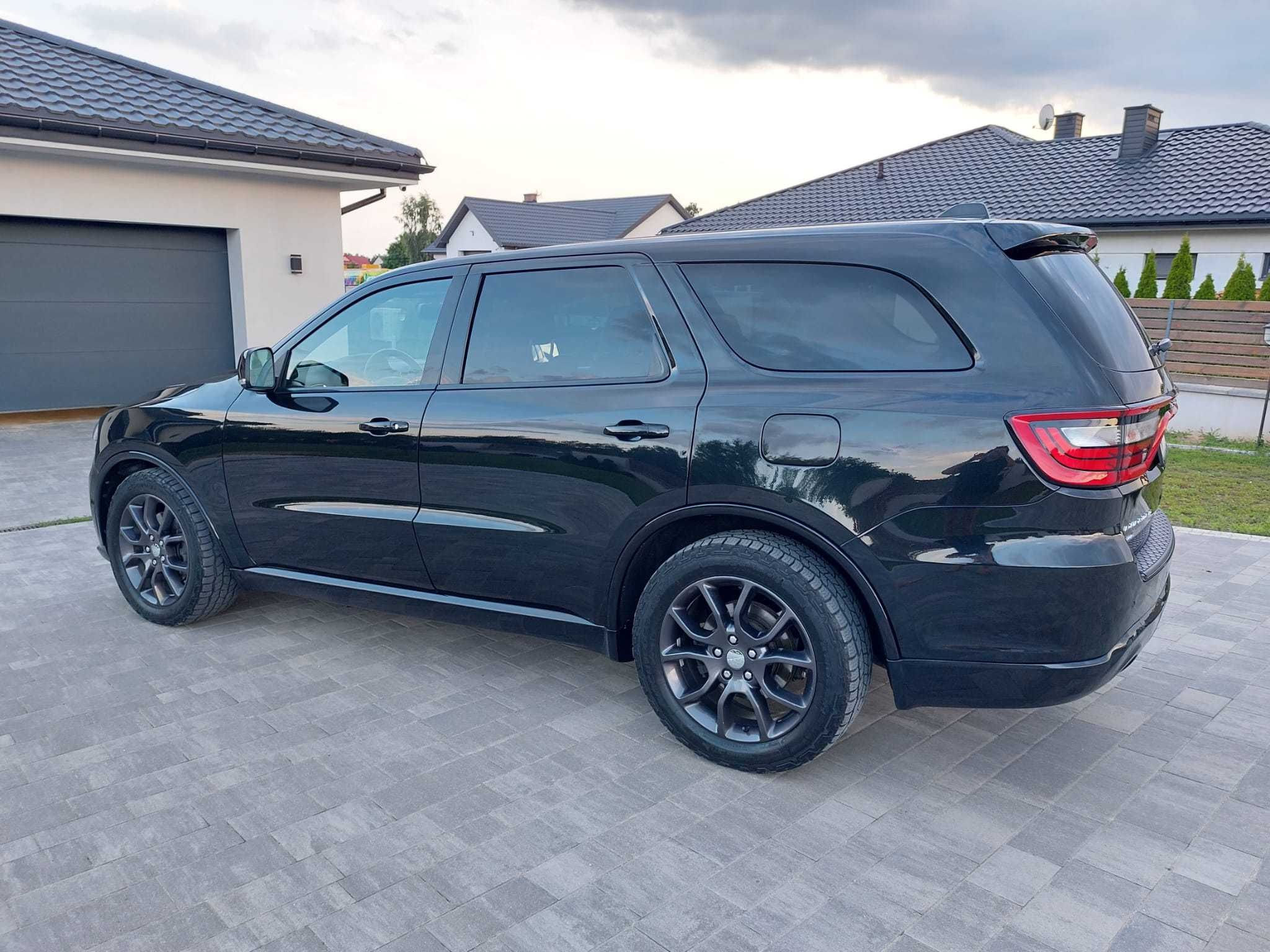 Dodge Durango R/T 5.7 V8, 7os. LPG, AWD
