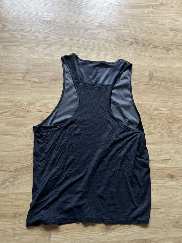 Чоллвіча майка Under armour