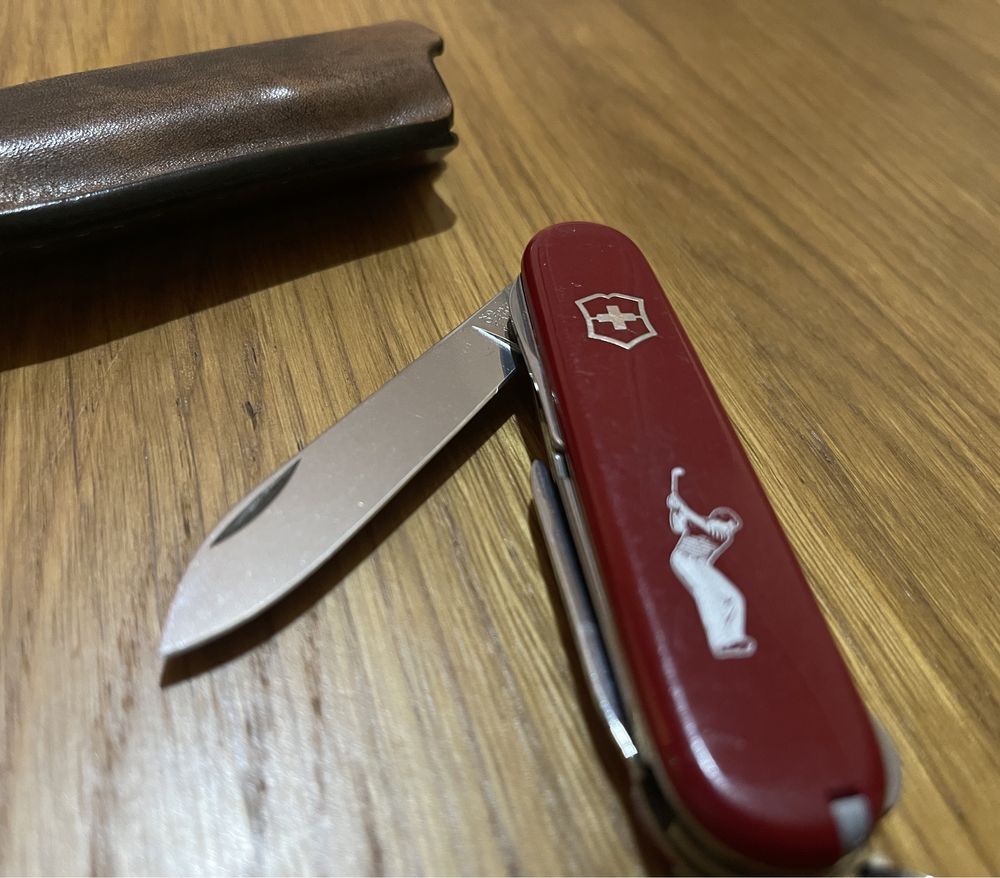 Victorinox Golfer okaz kolekcjonerski skorzane etui