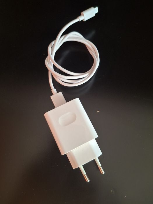 Ładowarka sieciowa Huawei z kablem typu C