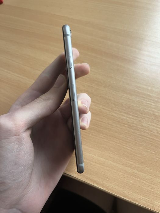 Apple Iphone 6 16 GB Space Gray в доброму стані