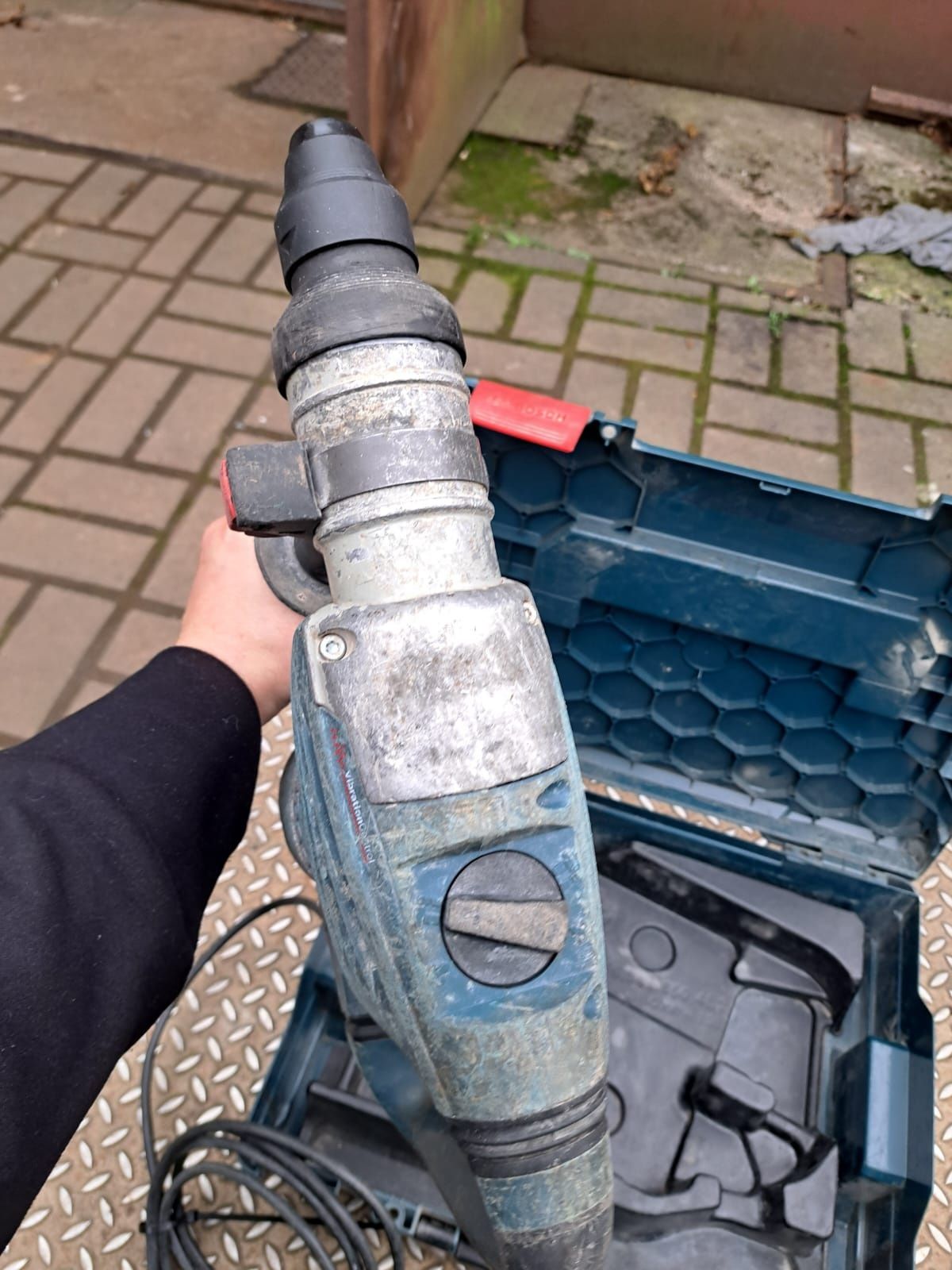 Młot udarowo-obrotowy Gbh 4-32 Dfr Bosch, Wiertarka z udarem